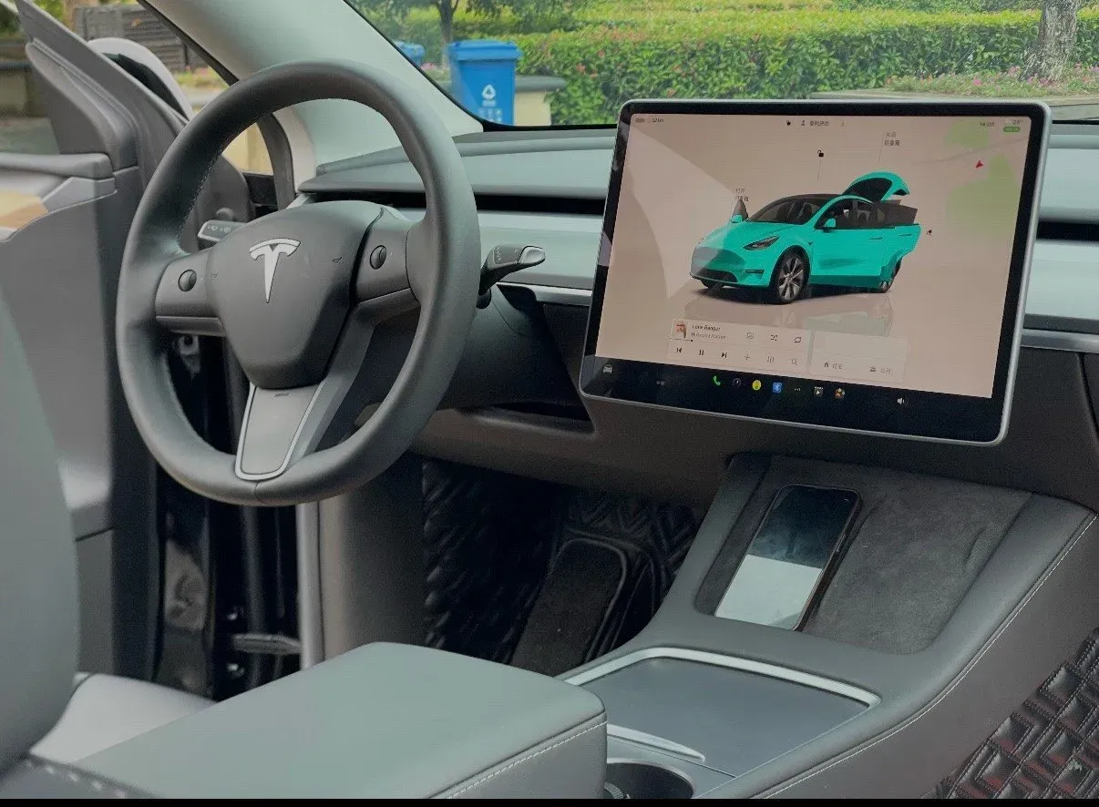 2022 Tesla Model Y BEV 60KWH,autocango,china used car exporter,china ev exporter,chinese used car exporter,chinese used ev exporter