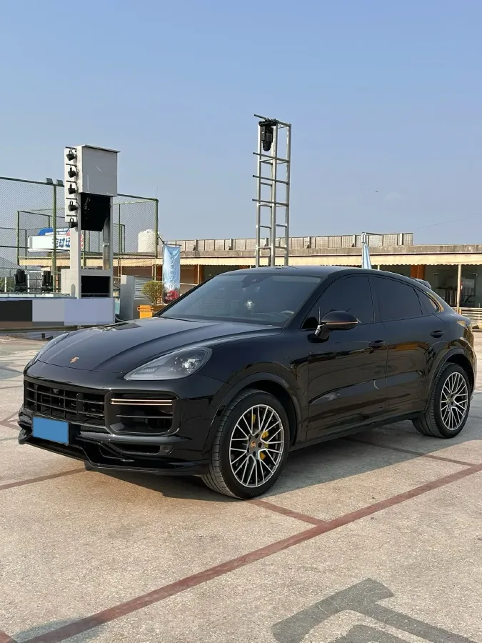 2023 Porsche Cayenne 3.0T 340HP V6 8AT,autocango,china used car exporter,china ev exporter,chinese used car exporter,chinese used ev exporter