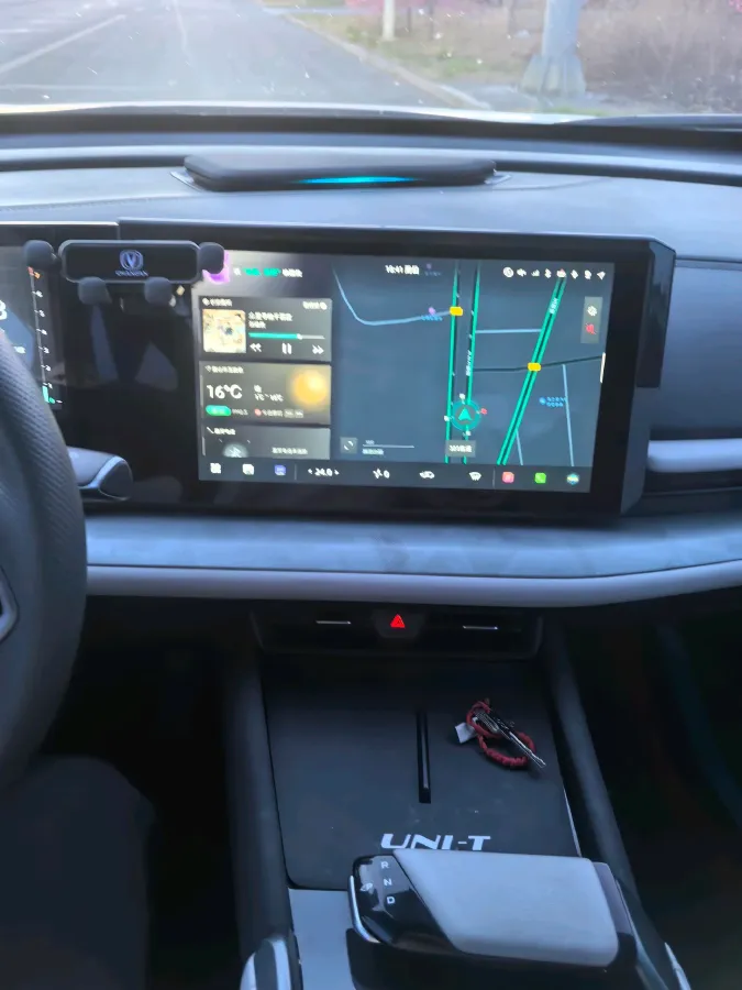 2023 ChangAn UNI-T 1.5T 188HP L4 7DCT,autocango,china used car exporter,china ev exporter,chinese used car exporter,chinese used ev exporter