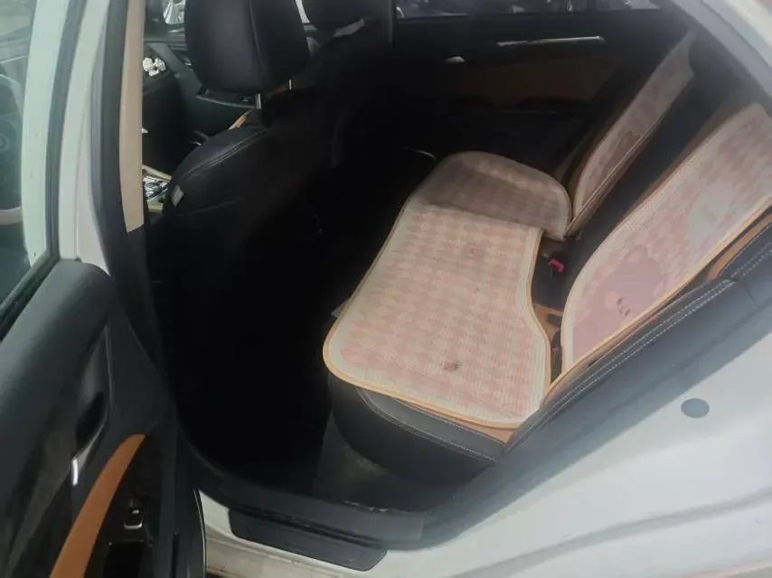 2017 BYD Qin 1.5T 154HP L4 6DCT PHEV 15.2KWH,autocango,china used car exporter,china ev exporter,chinese used car exporter,chinese used ev exporter