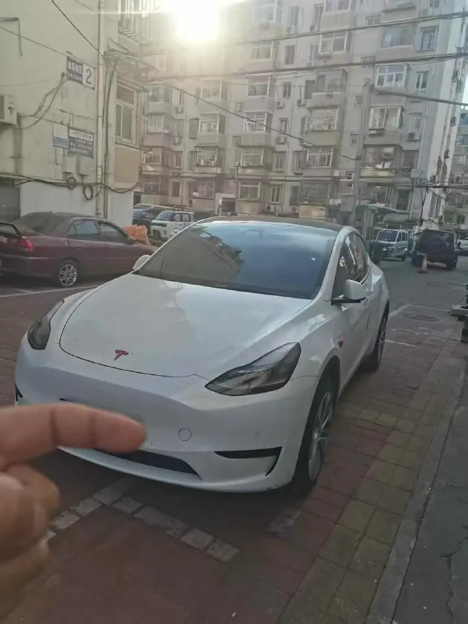2022 Tesla Model Y BEV 60KWH,autocango,china used car exporter,china ev exporter,chinese used car exporter,chinese used ev exporter