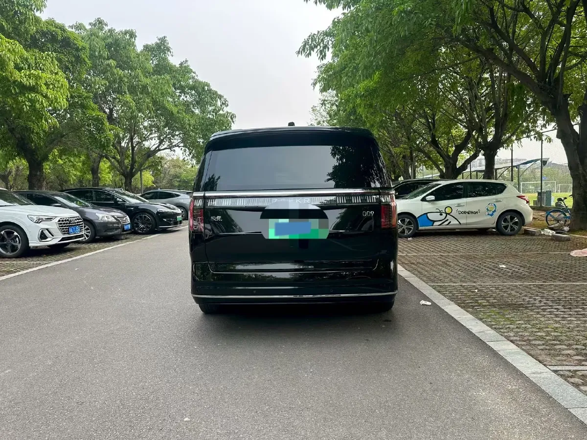 2024 Zeekr 009 BEV 140KWH,autocango,china used car exporter,china ev exporter,chinese used car exporter,chinese used ev exporter