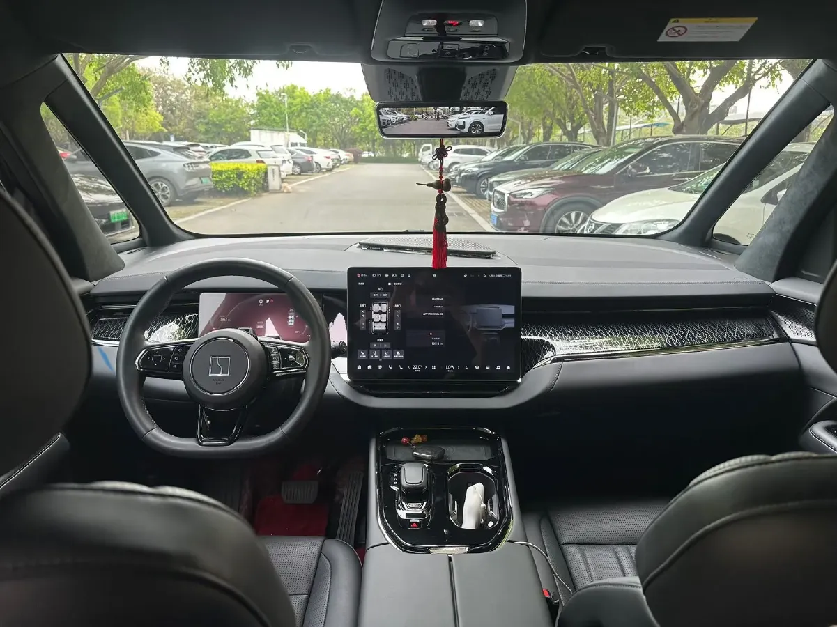 2024 Zeekr 009 BEV 140KWH,autocango,china used car exporter,china ev exporter,chinese used car exporter,chinese used ev exporter