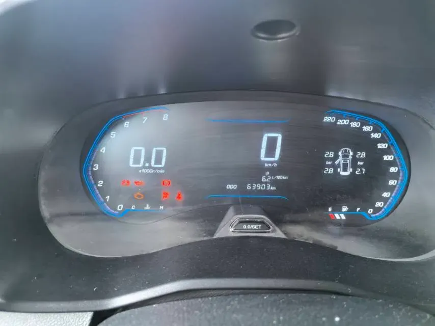 2019 WuLing HongGuang S3 1.5L 99HP L4 6MT,autocango,china used car exporter,china ev exporter,chinese used car exporter,chinese used ev exporter