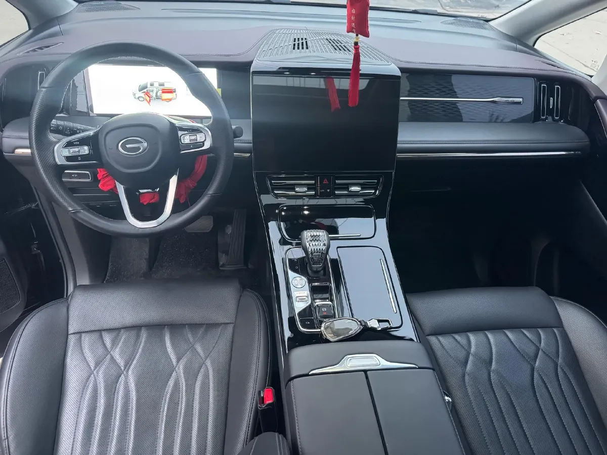 2024 GAC Trumpchi M8 2.0T 252HP L4 8AT,autocango,china used car exporter,china ev exporter,chinese used car exporter,chinese used ev exporter