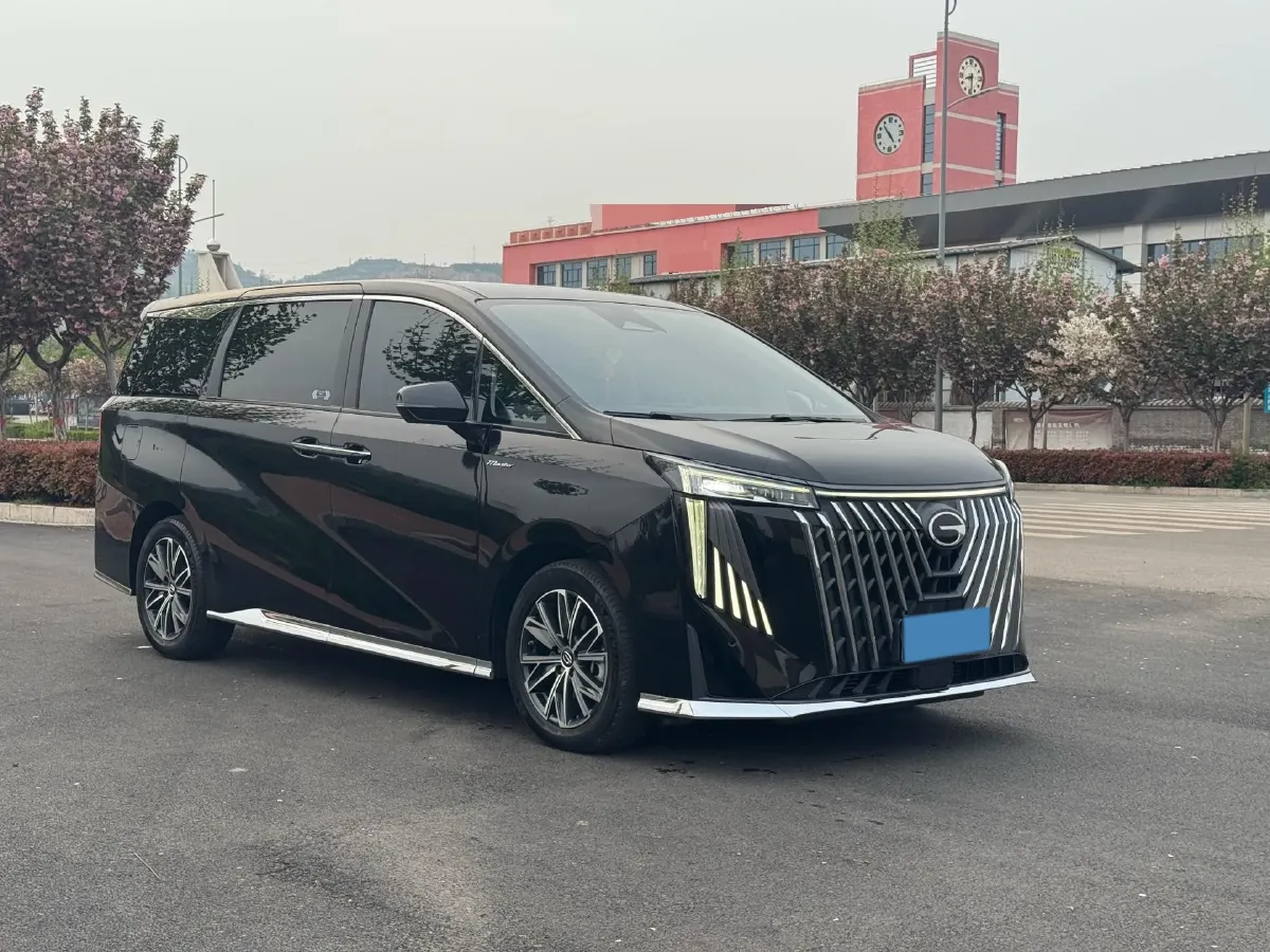 2024 GAC Trumpchi M8 2.0T 252HP L4 8AT,autocango,china used car exporter,china ev exporter,chinese used car exporter,chinese used ev exporter