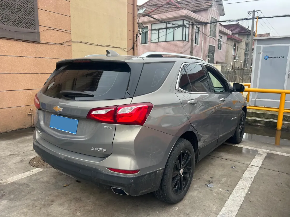 2018 Chevrolet Equinox 2.0T 260HP L4 9AT,autocango,china used car exporter,china ev exporter,chinese used car exporter,chinese used ev exporter