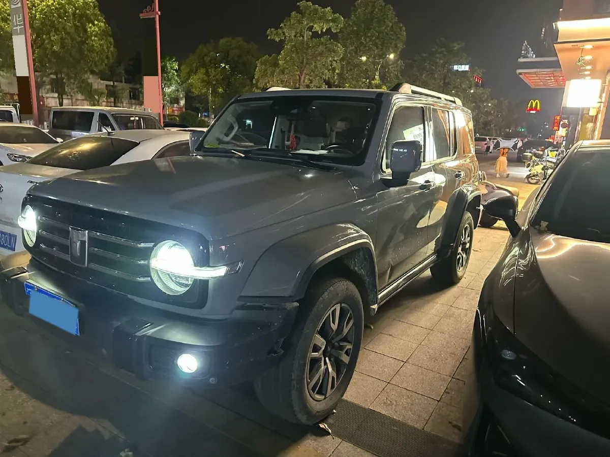 2024 Tank 300 2.0T 252HP L4 9AT,autocango,china used car exporter,china ev exporter,chinese used car exporter,chinese used ev exporter