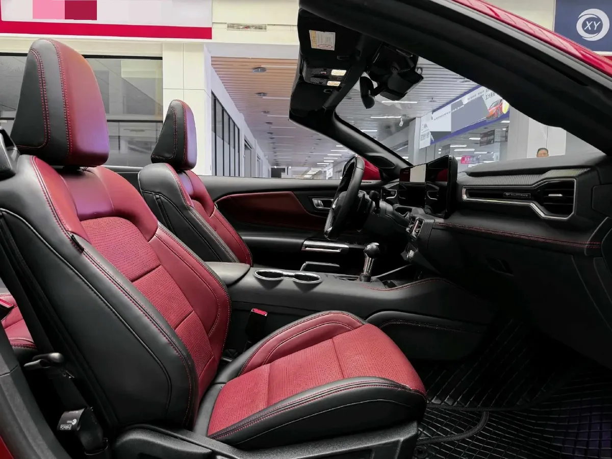 2024 Ford Mustang 2.3T 299HP L4 10AT,autocango,china used car exporter,china ev exporter,chinese used car exporter,chinese used ev exporter