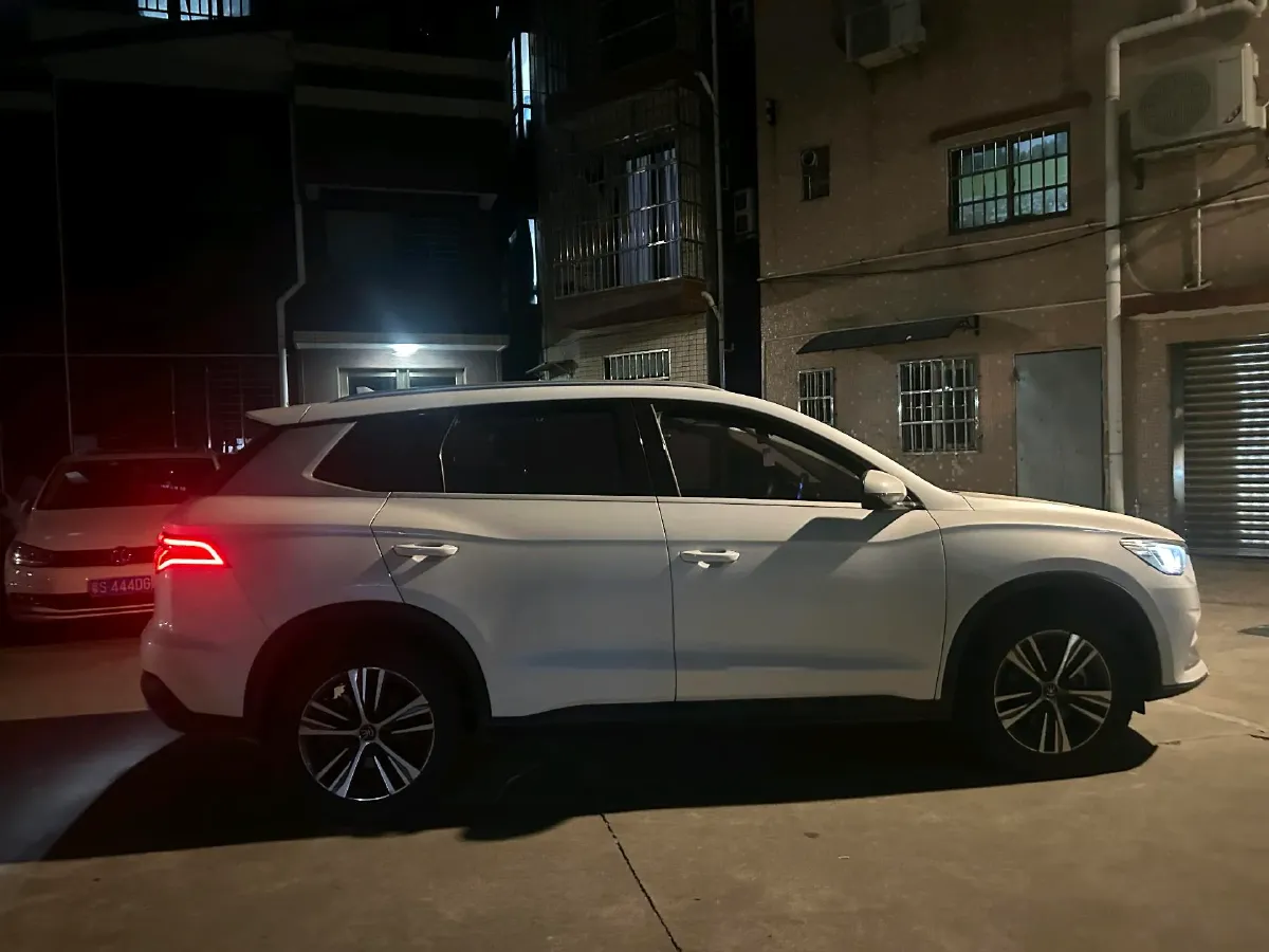 2019 BYD Song Pro 1.5T 160HP L4 6DCT,autocango,china used car exporter,china ev exporter,chinese used car exporter,chinese used ev exporter