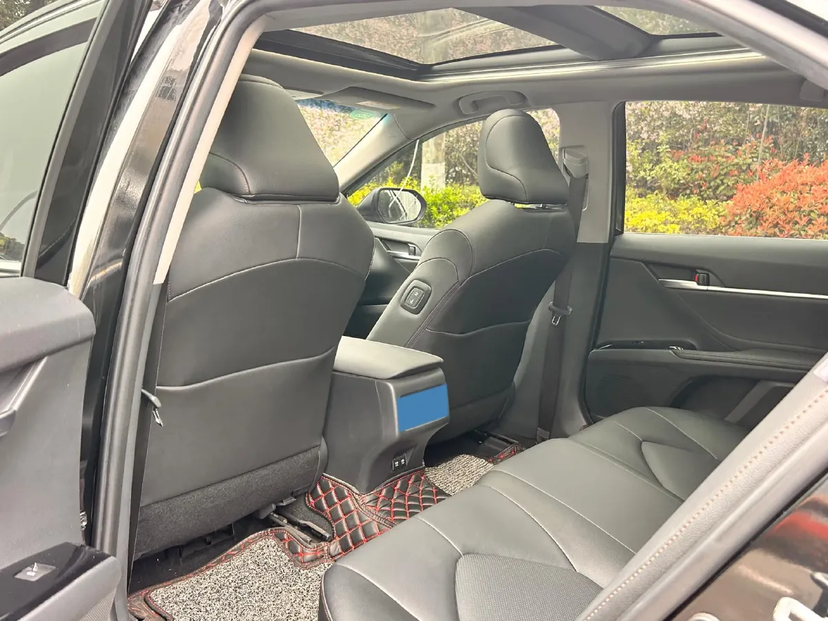 2018 Toyota Camry 2.5L 209HP L4 8AT,autocango,china used car exporter,china ev exporter,chinese used car exporter,chinese used ev exporter