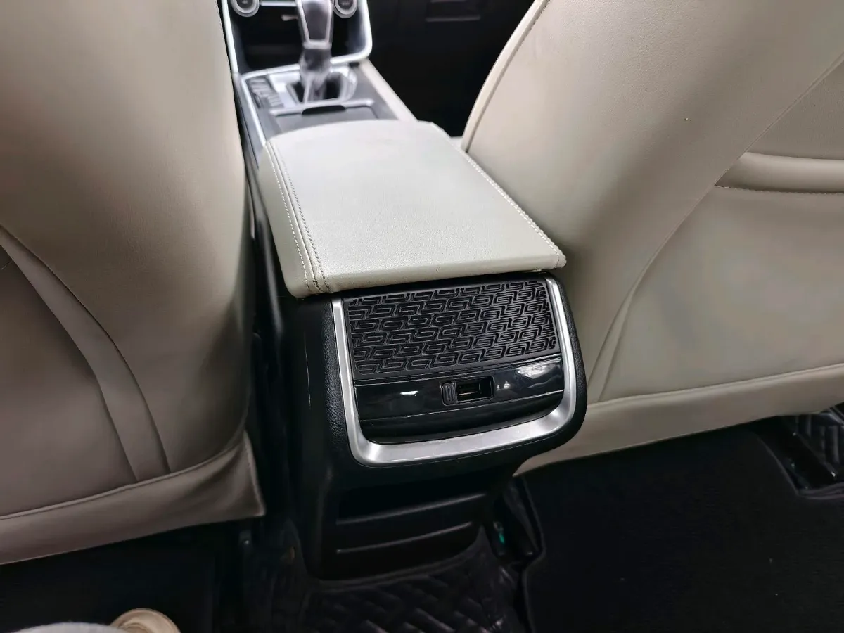 2018 Geely Binray 1.4T 133HP L4 CVT,autocango,china used car exporter,china ev exporter,chinese used car exporter,chinese used ev exporter