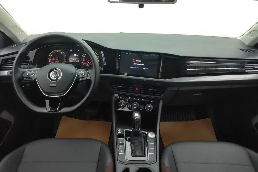 2019 Volkswagen Golf Sportsvan 1.6L 110HP L4 6AT,autocango,china used car exporter,china ev exporter,chinese used car exporter,chinese used ev exporter