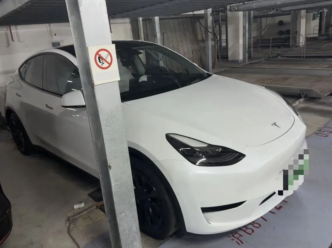 2022 Tesla Model Y BEV 60KWH,autocango,china used car exporter,china ev exporter,chinese used car exporter,chinese used ev exporter