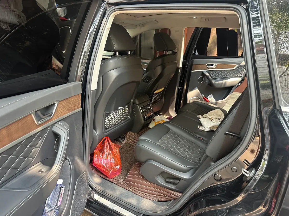 2019 HongQi HS7 3.0T 337HP V6 8AT,autocango,china used car exporter,china ev exporter,chinese used car exporter,chinese used ev exporter