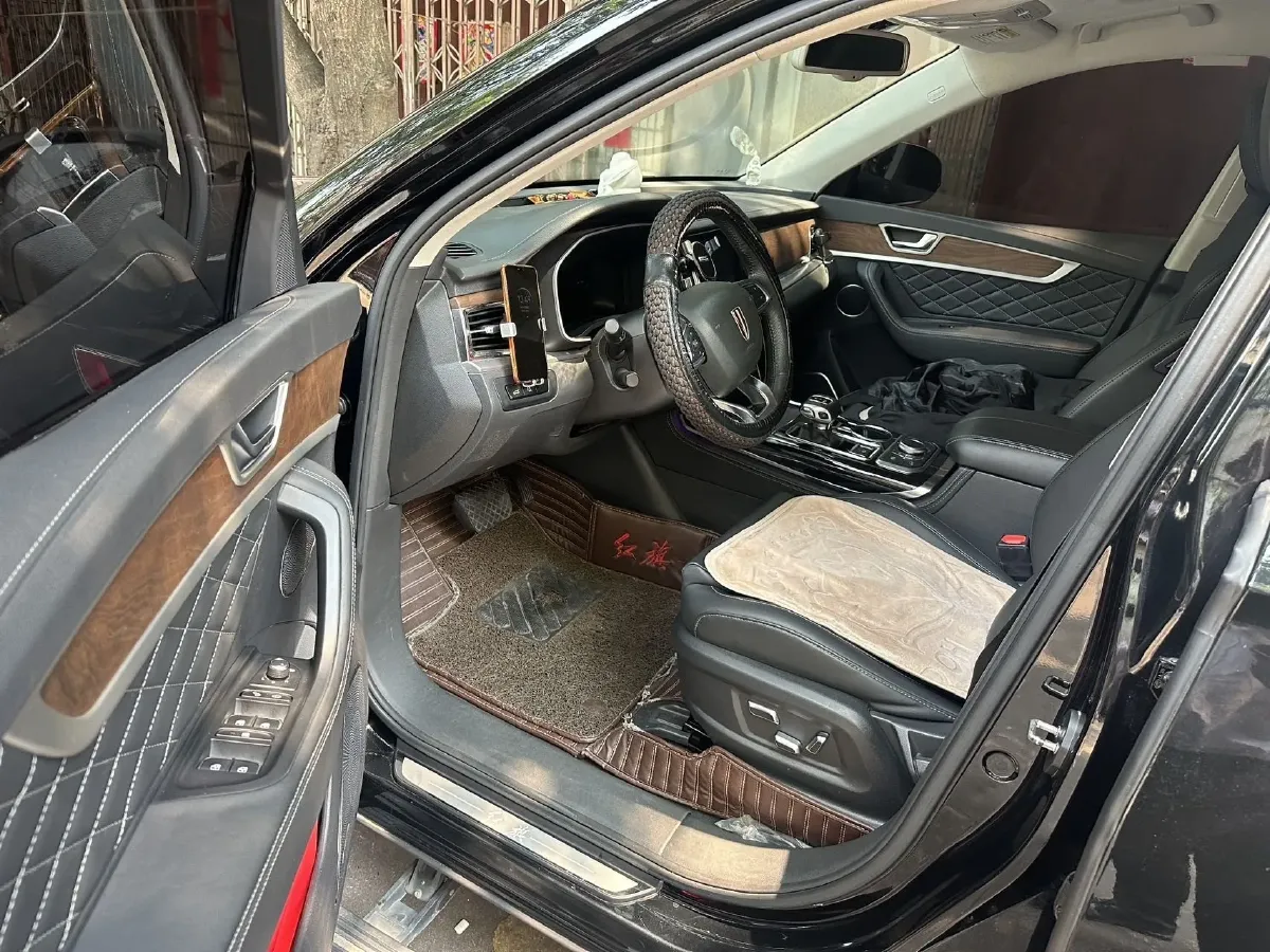 2019 HongQi HS7 3.0T 337HP V6 8AT,autocango,china used car exporter,china ev exporter,chinese used car exporter,chinese used ev exporter