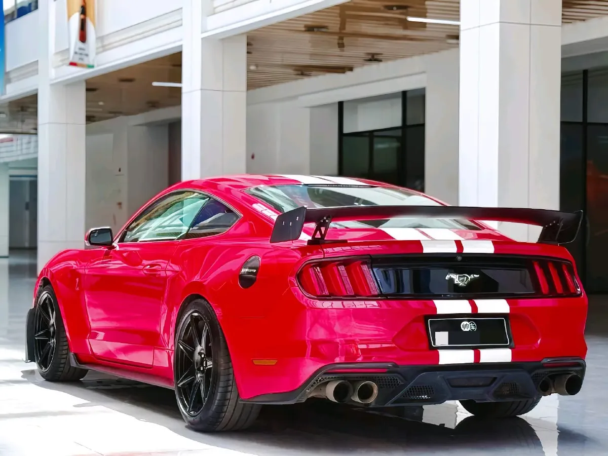 2015 Ford Mustang 2.3T 314HP L4 6AT,autocango,china used car exporter,china ev exporter,chinese used car exporter,chinese used ev exporter