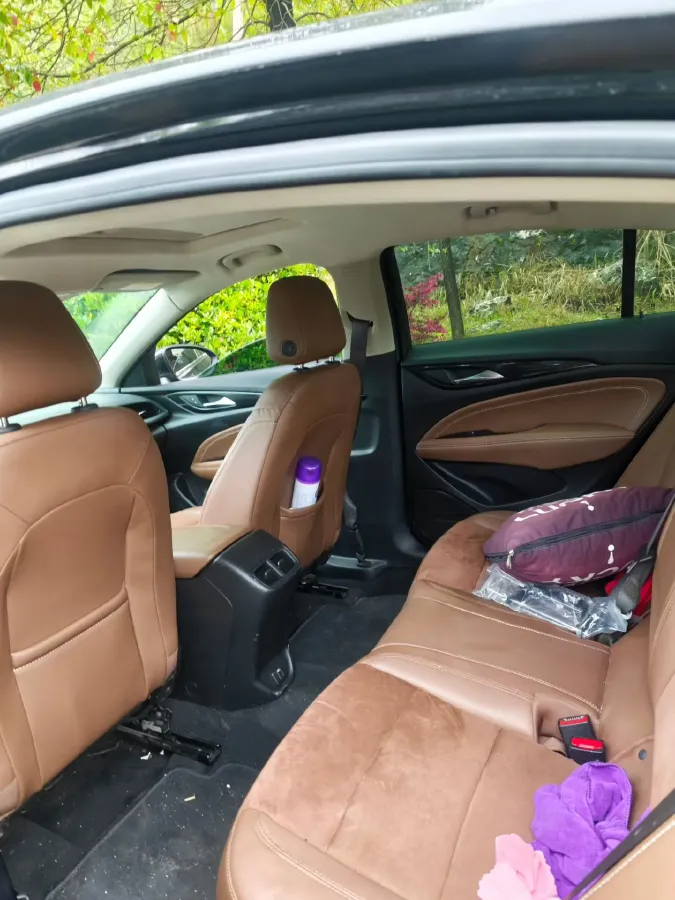 2022 Buick Regal 2.0T 237HP L4 9AT,autocango,china used car exporter,china ev exporter,chinese used car exporter,chinese used ev exporter