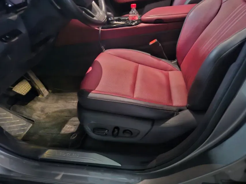 2022 Lexus NX 2.5L 205HP L4 8AT,autocango,china used car exporter,china ev exporter,chinese used car exporter,chinese used ev exporter