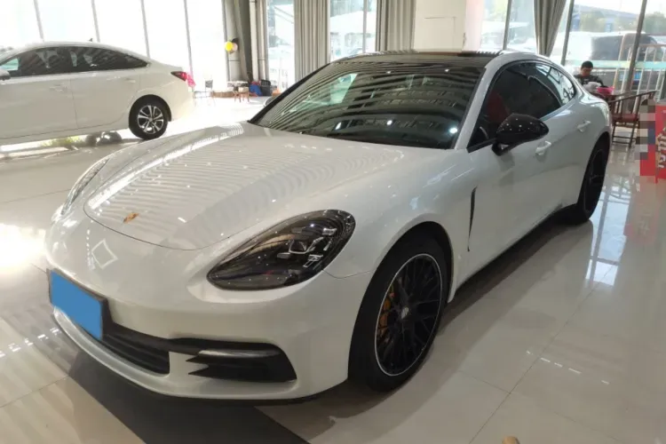 2019 Porsche Panamera 2.9T 330HP V6 8DCT,autocango,china used car exporter,china ev exporter,chinese used car exporter,chinese used ev exporter