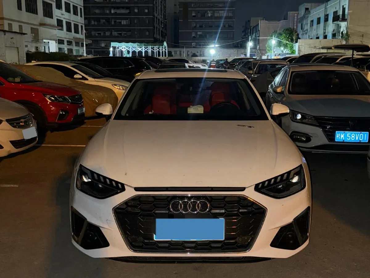 2020 Audi A4L 2.0T 190HP L4 7DCT,autocango,china used car exporter,china ev exporter,chinese used car exporter,chinese used ev exporter