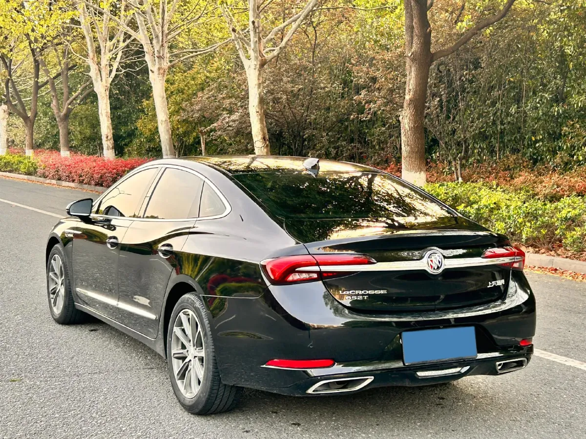 2021 Buick Larcosse 2.0T 237HP L4 9AT,autocango,china used car exporter,china ev exporter,chinese used car exporter,chinese used ev exporter