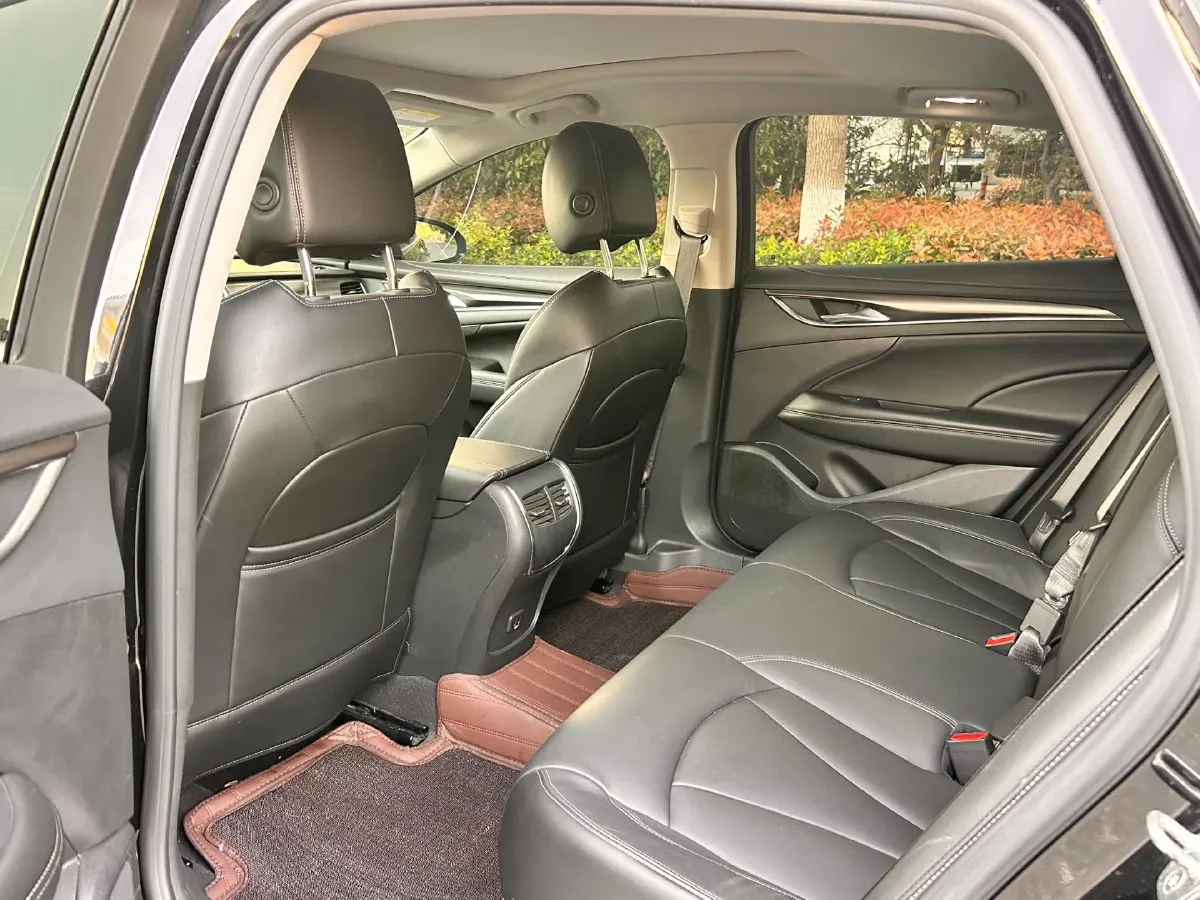 2021 Buick Larcosse 2.0T 237HP L4 9AT,autocango,china used car exporter,china ev exporter,chinese used car exporter,chinese used ev exporter