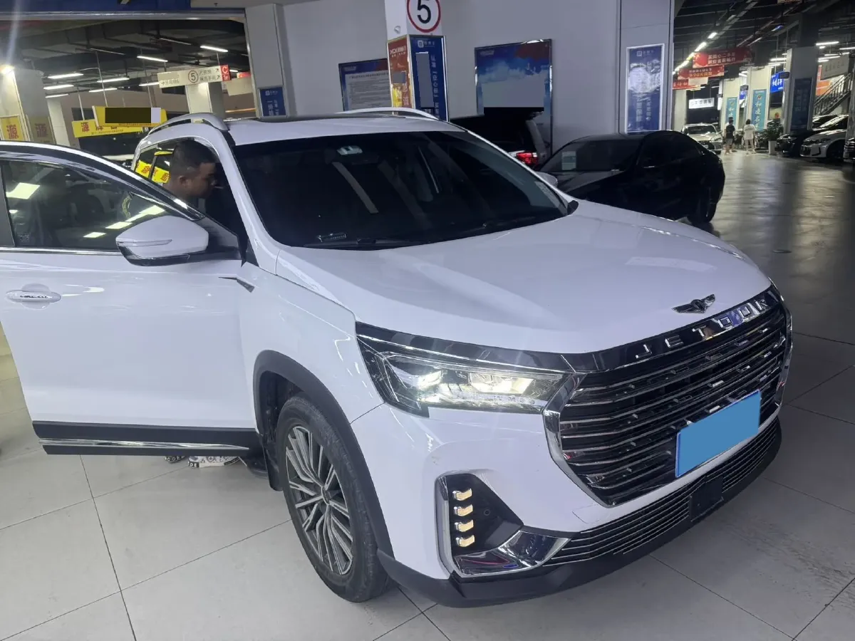 2023 Jetour X90 Plus 1.6T 197HP L4 7DCT,autocango,china used car exporter,china ev exporter,chinese used car exporter,chinese used ev exporter