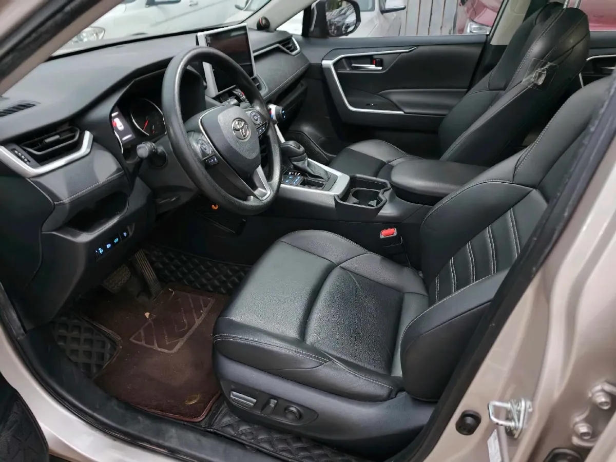 2020 Toyota Wildlander 2.0L 171HP L4 CVT,autocango,china used car exporter,china ev exporter,chinese used car exporter,chinese used ev exporter