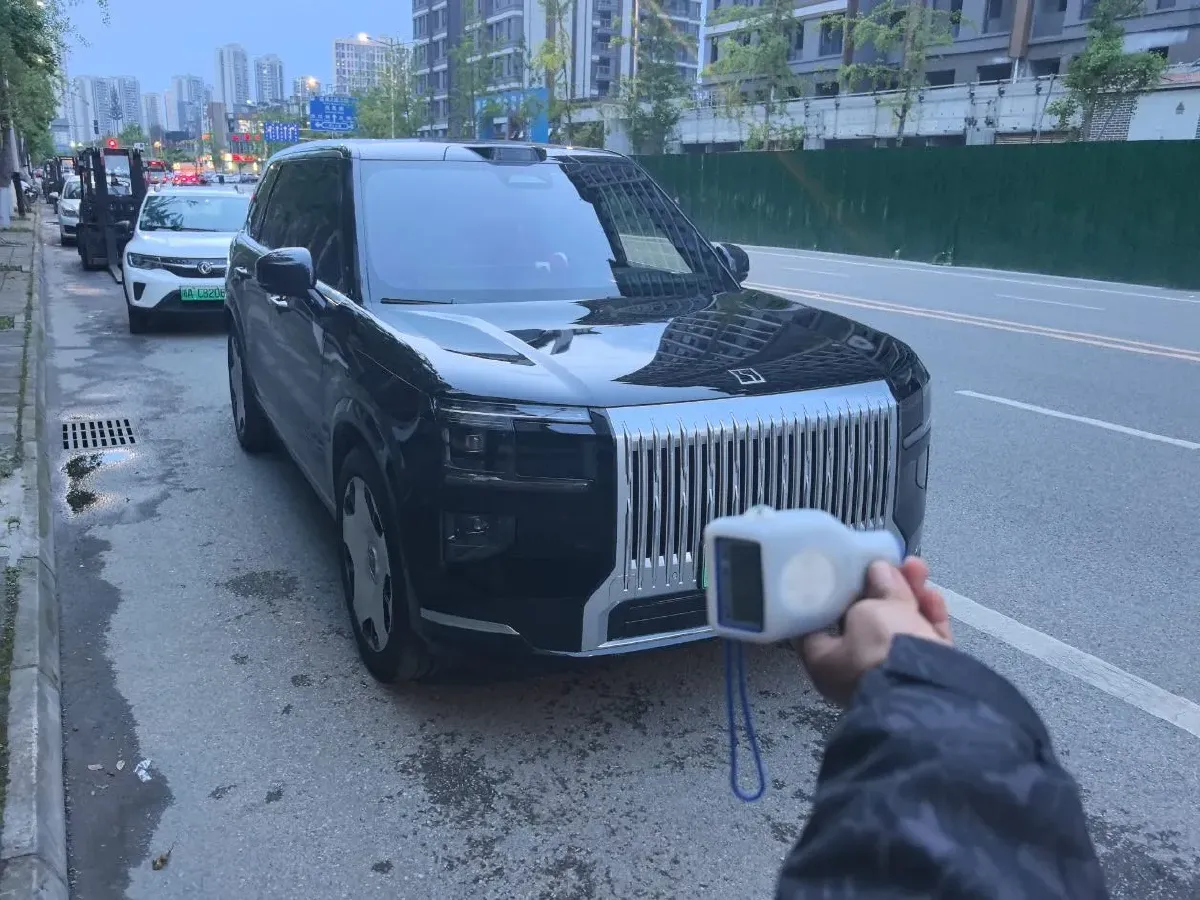 2025 Zeekr 9X 2.0T 279HP L4 1DHT PHEV,autocango,china used car exporter,china ev exporter,chinese used car exporter,chinese used ev exporter