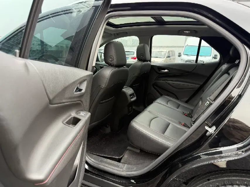 2019 Chevrolet Equinox 2.0T 260HP L4 9AT,autocango,china used car exporter,china ev exporter,chinese used car exporter,chinese used ev exporter