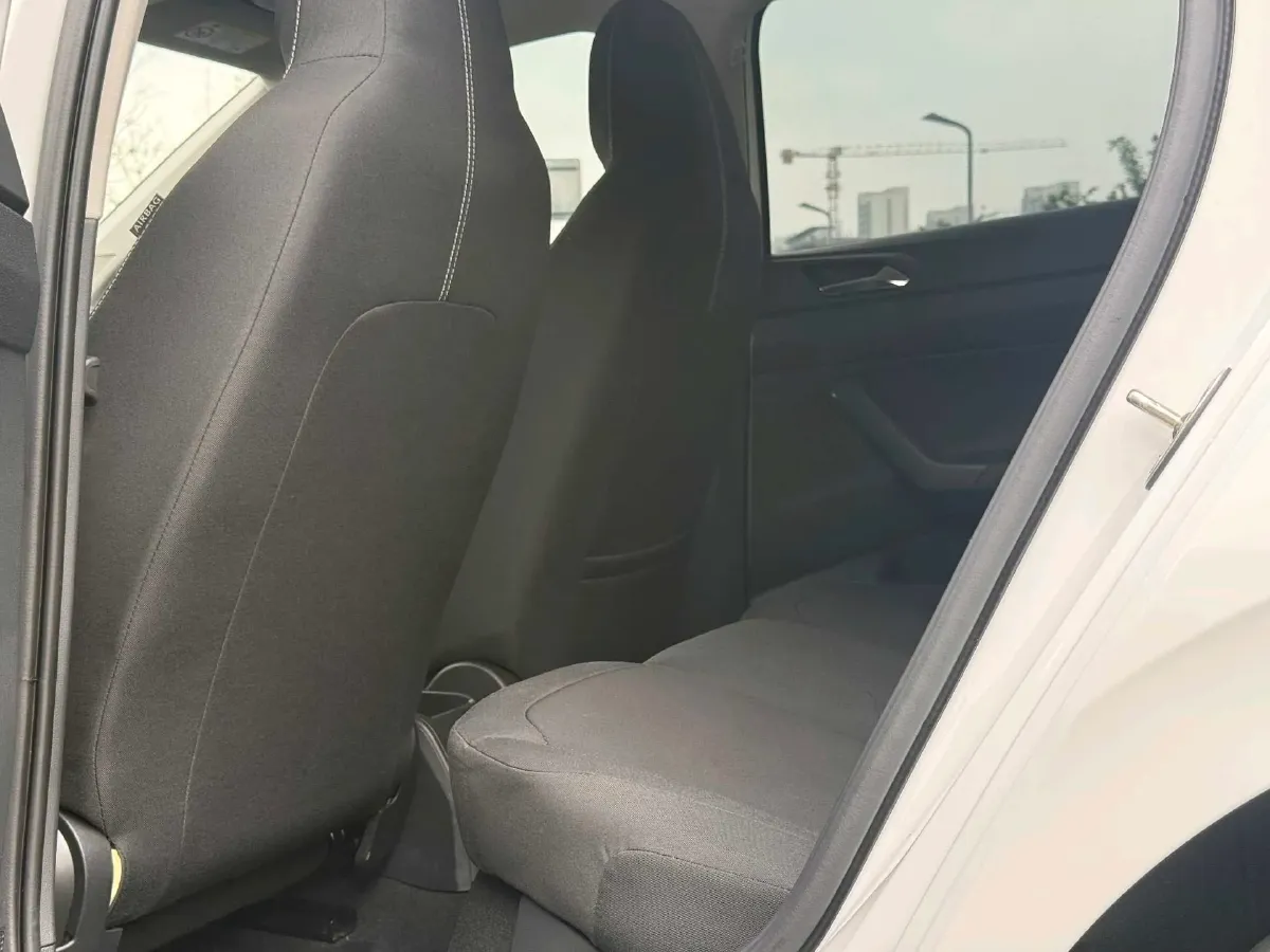 2023 Volkswagen Polo 1.5L 110HP L4 6AT,autocango,china used car exporter,china ev exporter,chinese used car exporter,chinese used ev exporter