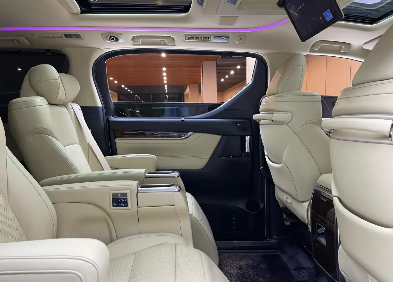 2020 Toyota Alphard 2.5L 117HP L4 E-CVT Hybrid,autocango,china used car exporter,china ev exporter,chinese used car exporter,chinese used ev exporter