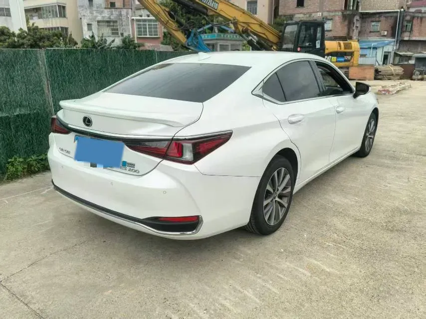 2020 Lexus ES 2.0L 173HP L4 CVT,autocango,china used car exporter,china ev exporter,chinese used car exporter,chinese used ev exporter