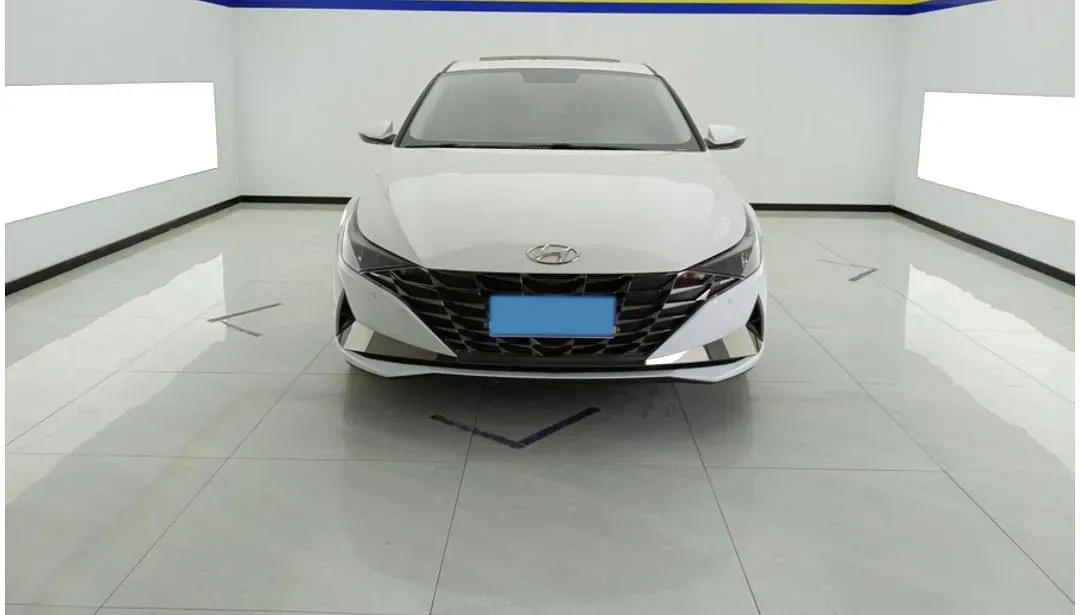 2022 Hyundai Elantra 1.5L 115HP L4 CVT,autocango,china used car exporter,china ev exporter,chinese used car exporter,chinese used ev exporter