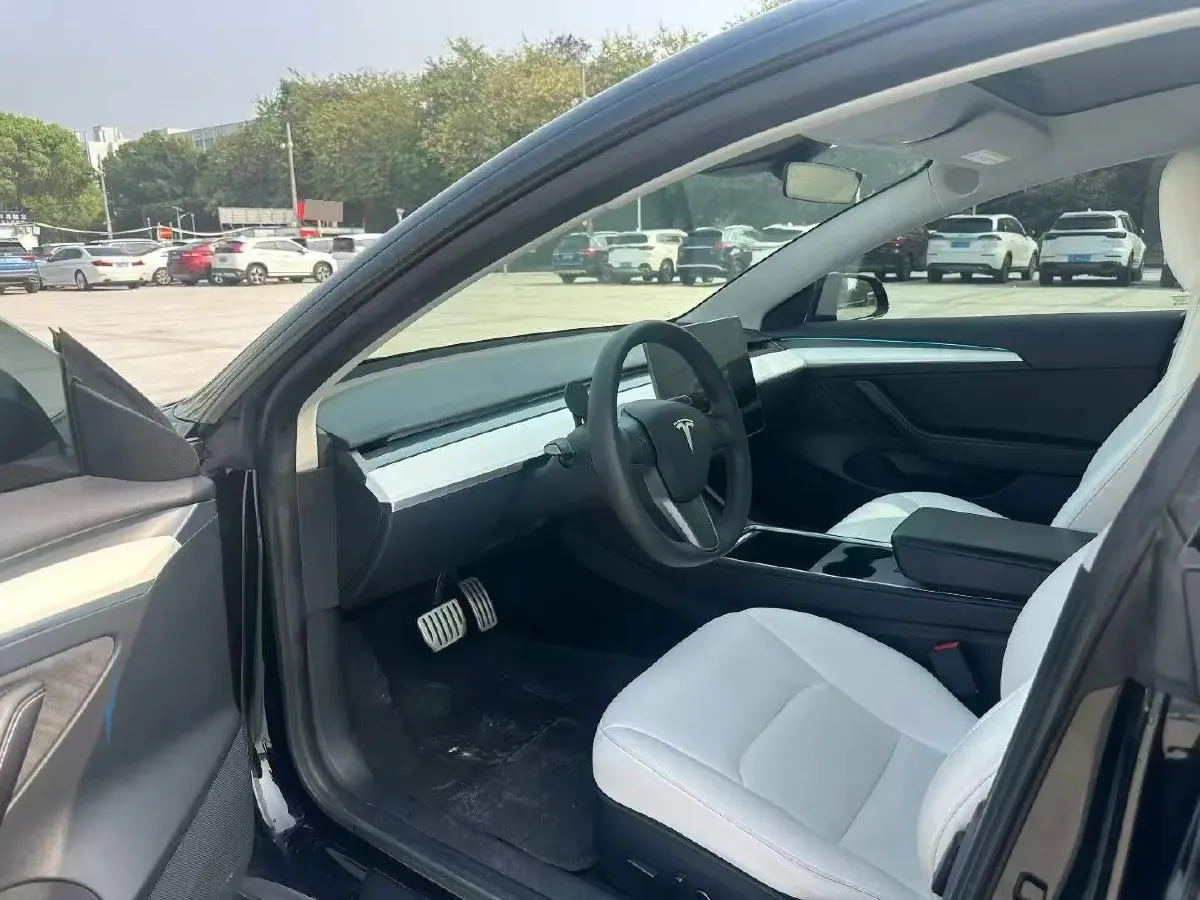 2022 Chevrolet Blazer 2.0T 237HP L4 9AT,autocango,china used car exporter,china ev exporter,chinese used car exporter,chinese used ev exporter