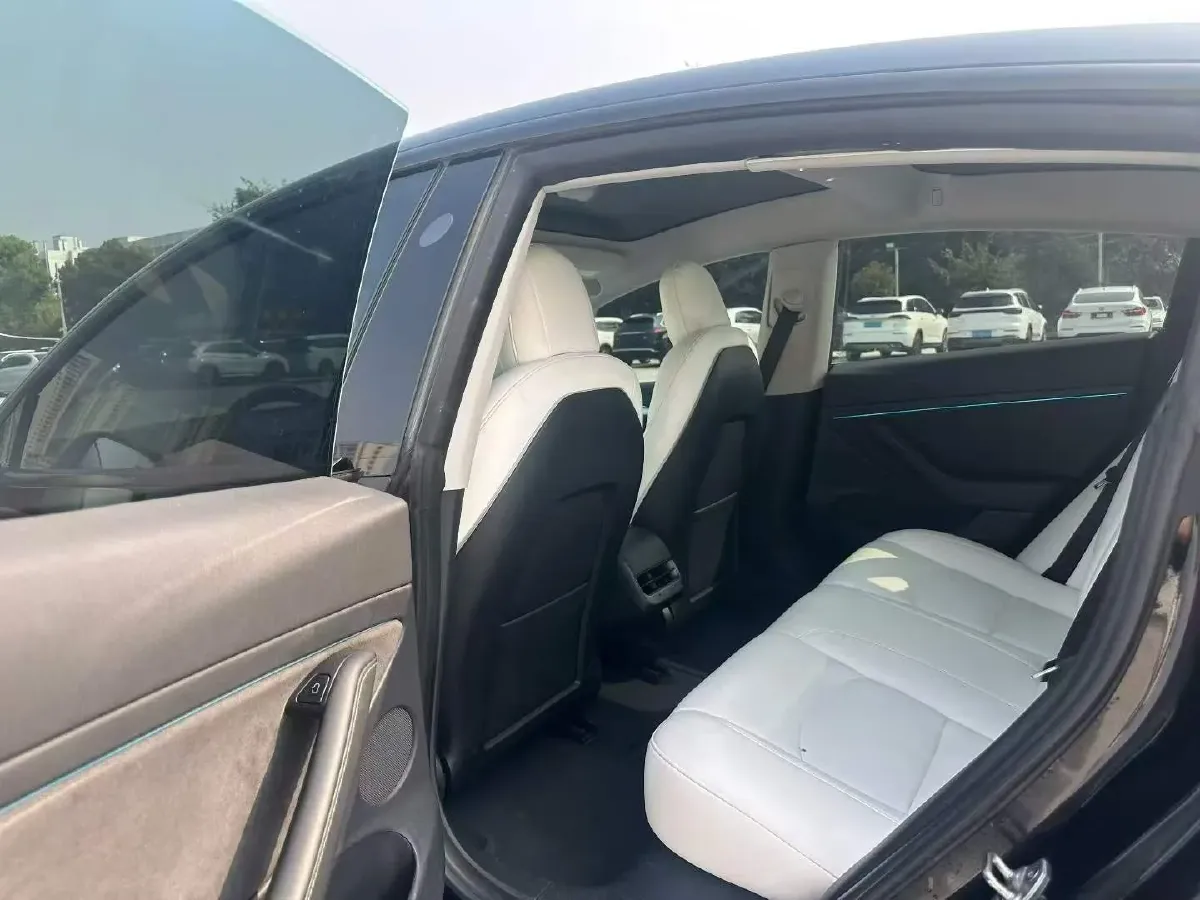 2022 Chevrolet Blazer 2.0T 237HP L4 9AT,autocango,china used car exporter,china ev exporter,chinese used car exporter,chinese used ev exporter