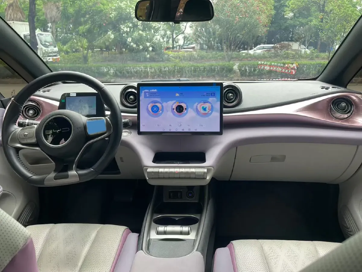 2023 BYD Dolphin BEV 44.928KWH,autocango,china used car exporter,china ev exporter,chinese used car exporter,chinese used ev exporter