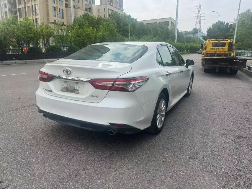 2019 Toyota Camry 2.0L 178HP L4 CVT,autocango,china used car exporter,china ev exporter,chinese used car exporter,chinese used ev exporter