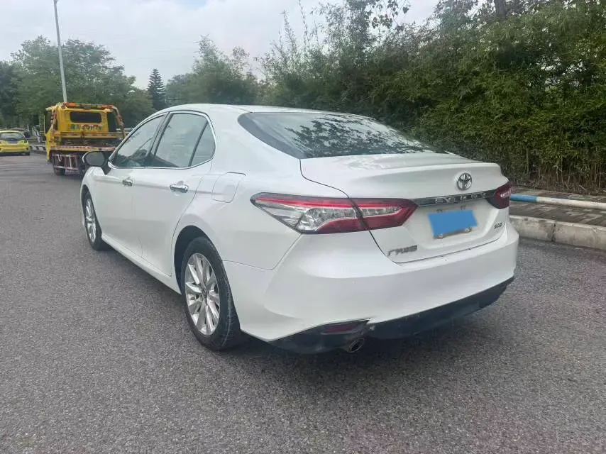 2019 Toyota Camry 2.0L 178HP L4 CVT,autocango,china used car exporter,china ev exporter,chinese used car exporter,chinese used ev exporter