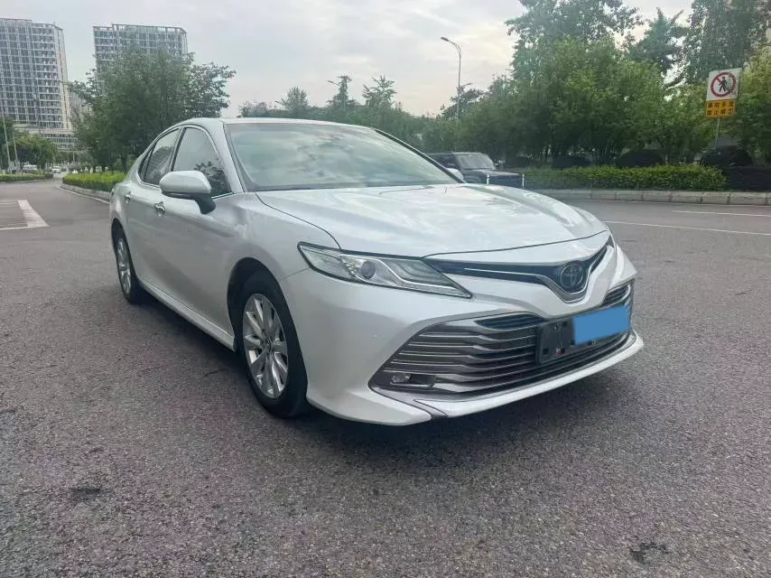 2019 Toyota Camry 2.0L 178HP L4 CVT,autocango,china used car exporter,china ev exporter,chinese used car exporter,chinese used ev exporter