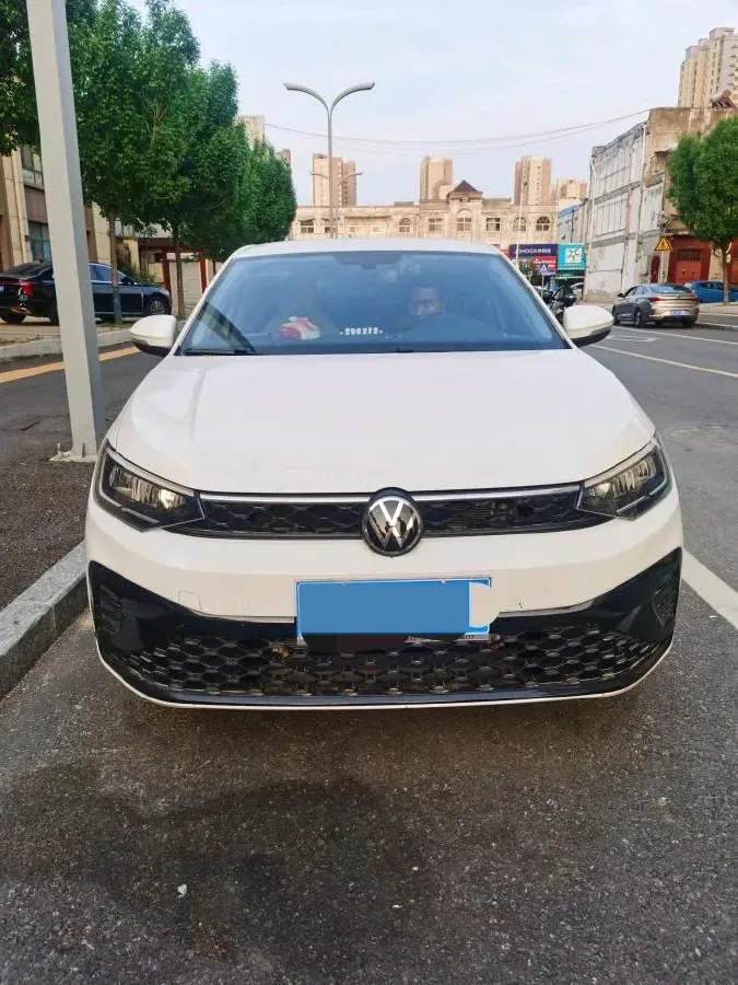 2025 Volkswagen Lavida 1.5L 110HP L4 6AT,autocango,china used car exporter,china ev exporter,chinese used car exporter,chinese used ev exporter