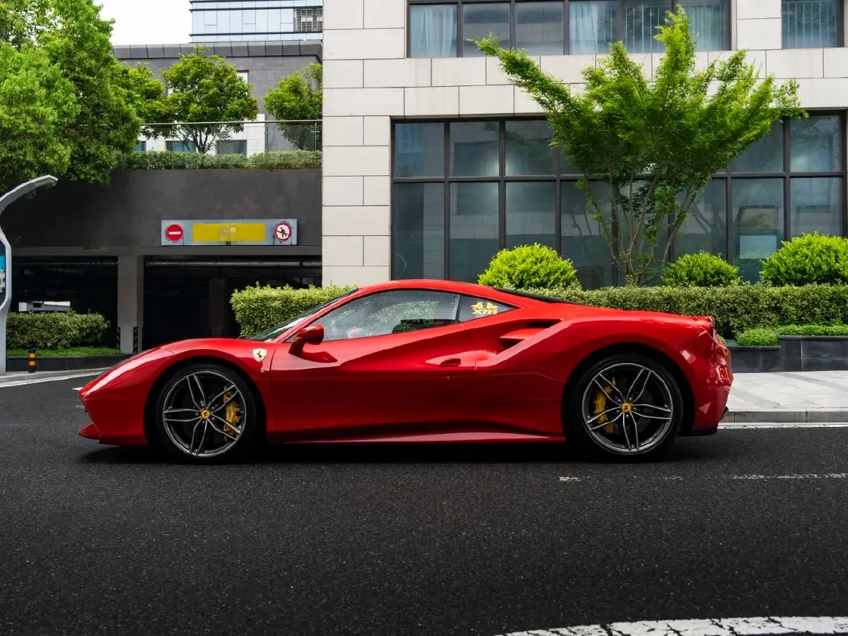 2015 Ferrari 488 3.9T 670HP V8 7DCT,autocango,china used car exporter,china ev exporter,chinese used car exporter,chinese used ev exporter