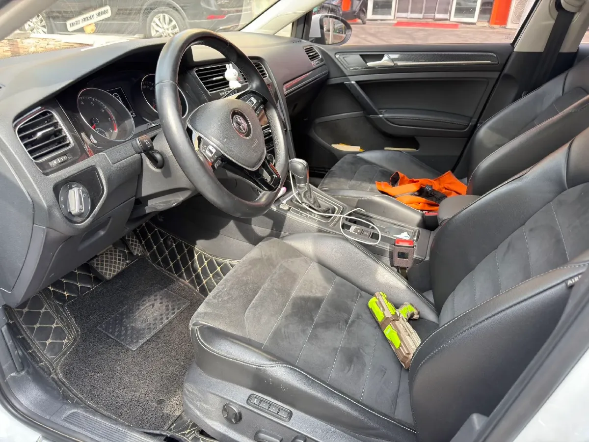 2018 Volkswagen Golf 1.4T 131HP L4 7DCT,autocango,china used car exporter,china ev exporter,chinese used car exporter,chinese used ev exporter