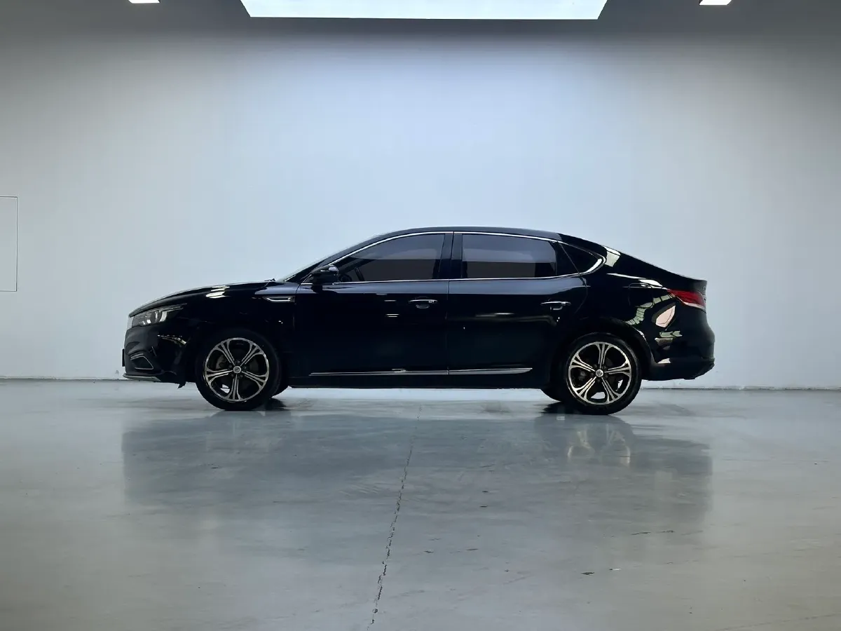 2017 MG MG6 1.5T 169HP L4 7DCT,autocango,china used car exporter,china ev exporter,chinese used car exporter,chinese used ev exporter