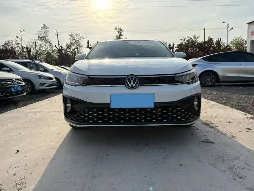 2023 Volkswagen Lavida 1.5L 110HP L4 6AT,autocango,china used car exporter,china ev exporter,chinese used car exporter,chinese used ev exporter