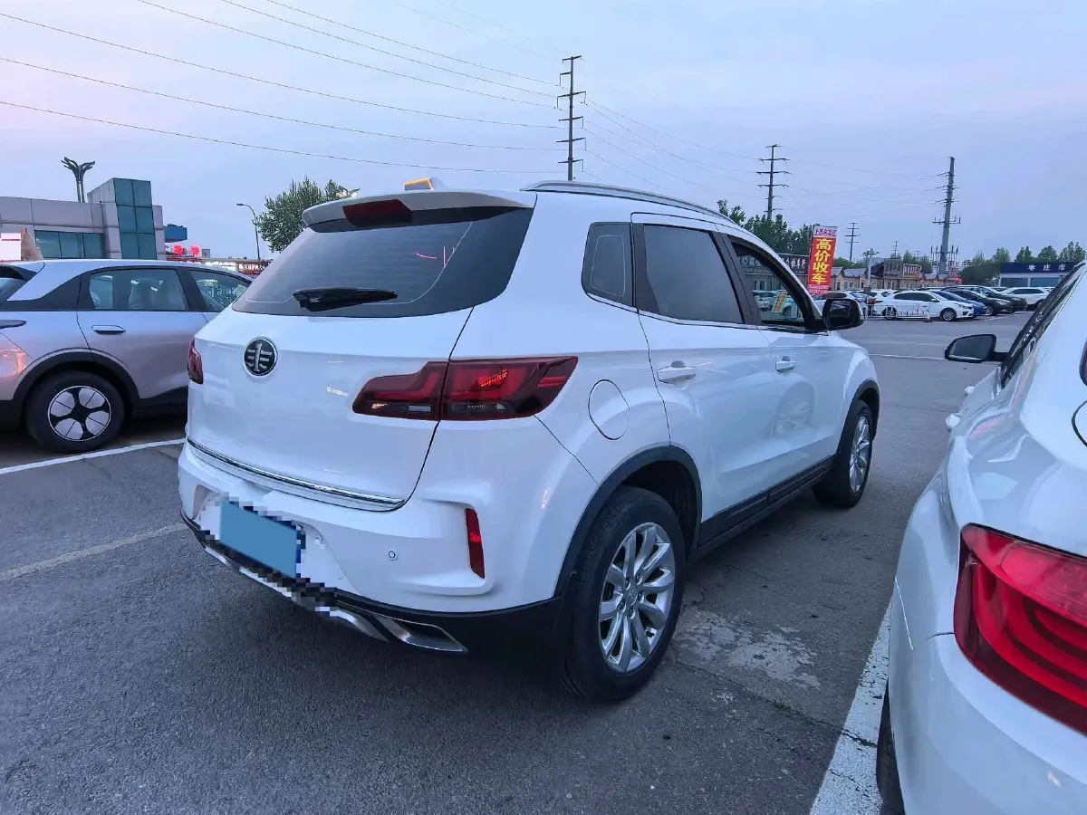 2019 Bestune X40 1.6L 114HP L4 6AT,autocango,china used car exporter,china ev exporter,chinese used car exporter,chinese used ev exporter