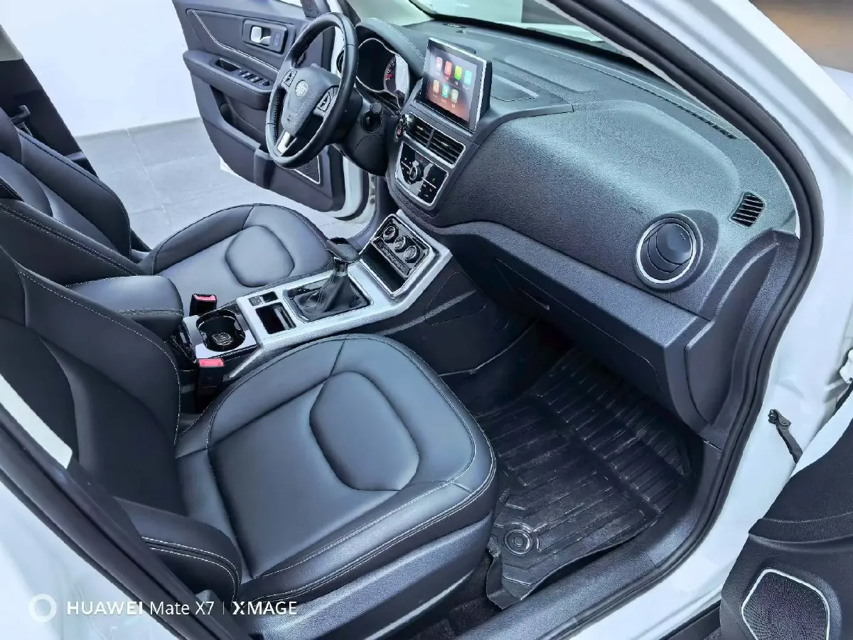 2019 Bestune X40 1.6L 114HP L4 6AT,autocango,china used car exporter,china ev exporter,chinese used car exporter,chinese used ev exporter