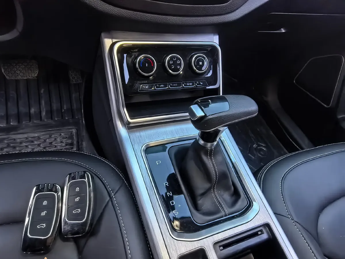 2019 Bestune X40 1.6L 114HP L4 6AT,autocango,china used car exporter,china ev exporter,chinese used car exporter,chinese used ev exporter