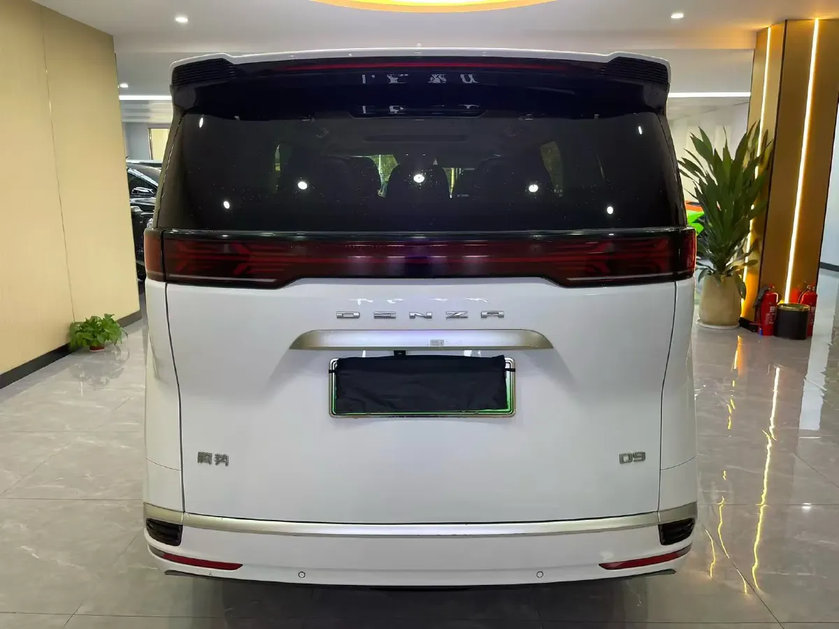 2022 Mercedes-Benz GLC Class 2.0T 197HP L4 9AT,autocango,china used car exporter,china ev exporter,chinese used car exporter,chinese used ev exporter